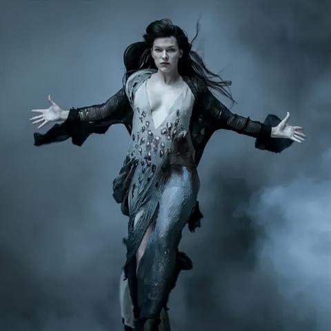 真人还原恶魔妹网红风,超英派遣中心新潮来袭 真人还原恶魔妹网红风,超英派遣中心新潮来袭