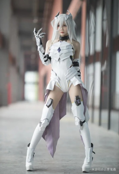 一年自学打造《机甲旋风》cos服,玩家热爱成新潮流! 一年自学打造《机甲旋风》cos服,玩家热爱成新潮流!
