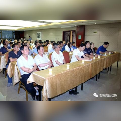 2025热血英豪徽章掉落机制大揭秘?高玩实战攻略助你逆袭! 2025热血英豪徽章掉落机制大揭秘?高玩实战攻略助你逆袭!