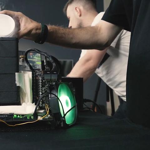 永恒之塔私服还在瞎玩？2025超频攻略解锁3倍爆率真相