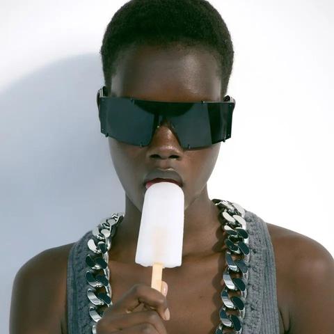 独家揭秘，2025永恒之塔私服网站安全选择终极攻略