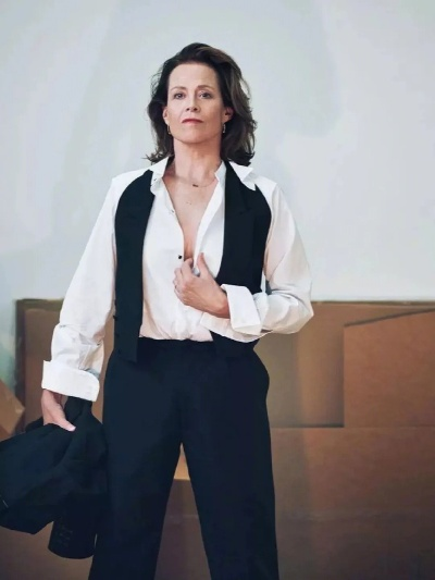 《古墓丽影》主演西格妮·韦弗加盟,揭秘阿凡达女神新角色诞生 《古墓丽影》主演西格妮·韦弗加盟,揭秘阿凡达女神新角色诞生