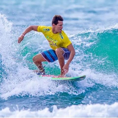 惊涛再起：惊爆点35年冲浪传奇新篇章