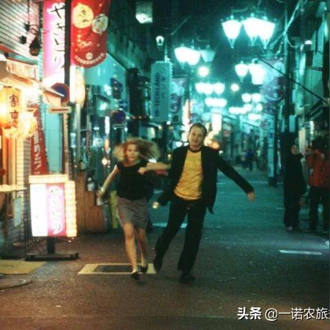 午夜玩家揭秘：独家揭秘房屋外部边界新体验