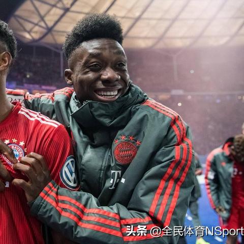 2025年度游戏编辑之选:卢卡斯力作引领创新潮 2025年度游戏编辑之选:卢卡斯力作引领创新潮