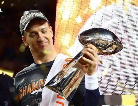 亚瑟摩根视角:揭秘约翰·塞纳退役背后的新价值 亚瑟摩根视角:揭秘约翰·塞纳退役背后的新价值