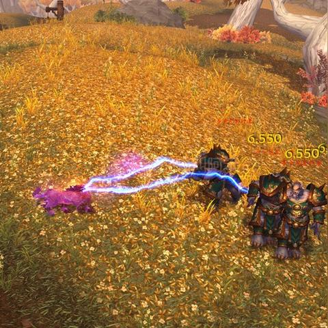 坦克巅峰归来：怀旧服雷电王座DPS榜新势力崛起