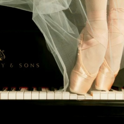 丝之歌舞动指尖，Baby Steps革新步伐