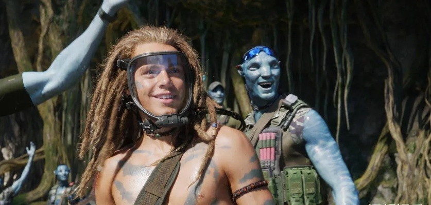 《阿凡达》首映票房火爆全球,美国市场独树一帜显新锐 《阿凡达》首映票房火爆全球,美国市场独树一帜显新锐