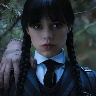 《众门真相揭秘：怪奇物语新视角解析》