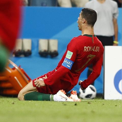 巅峰回归攻略:揭秘《弧线突击者》新战术精髓 巅峰回归攻略:揭秘《弧线突击者》新战术精髓