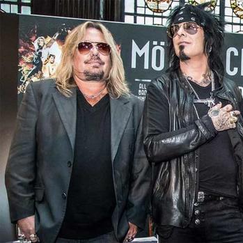 《蠢蛋搞怪秀》6月上映，全新爆笑盛宴来袭