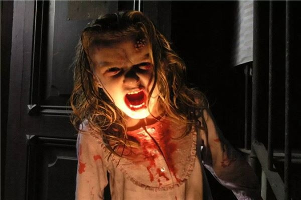 狂暴丧尸卷土重来，揭秘安魂曲新篇章惊悚升级