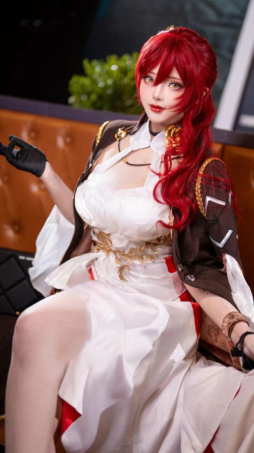 博德3女同COS热辣连体白丝，性感互动大揭秘！