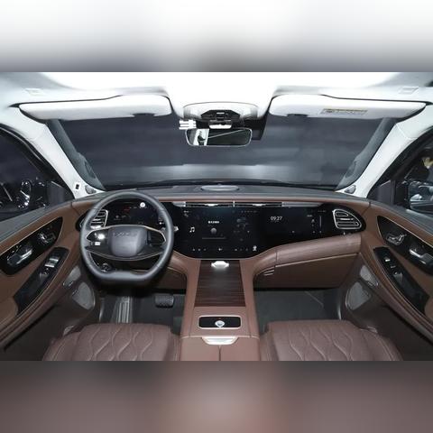 《最终幻想7重制版》海量更新，2023年惊喜连连揭晓