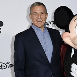 华特迪士尼新掌门人Josh D'Amaro2026年3月接棒艾格，引领创新未来