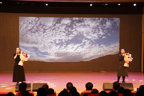 九州同庆风云怀旧，新年祈愿共赴新程，传承新价值