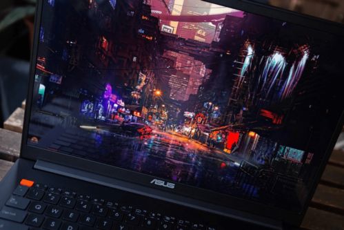 RTX 5080旗舰性能,Legion Pro 7 16寸游戏本惊爆价2,037美元! RTX 5080旗舰性能,Legion Pro 7 16寸游戏本惊爆价2,037美元!