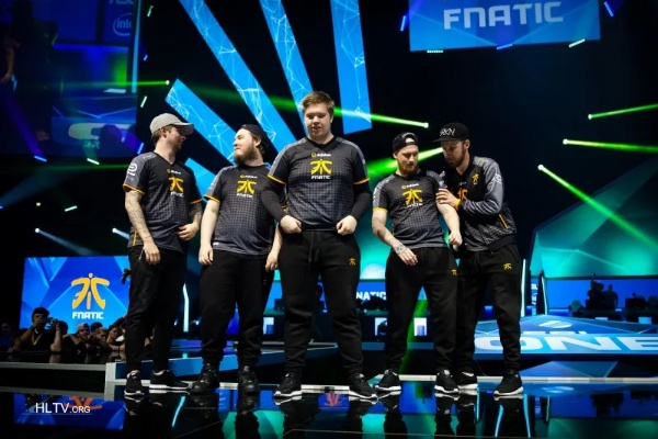 Team Liquid 锁定最终席位，力克 FNATIC 晋级大师赛