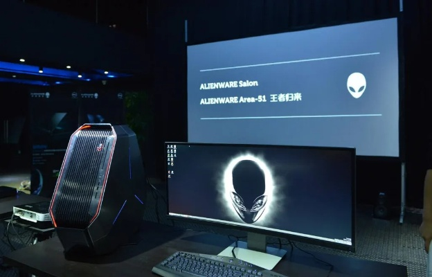 外星人Area-51锐龙X3D版RTX5090直降1400美元，总统日游戏电脑巅峰让利