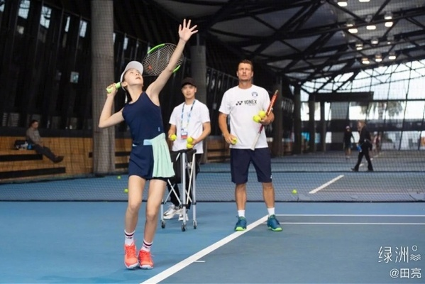 田亮一家澳网观赛全记录,森碟逆袭大长腿,墨尔本行如何复刻? 田亮一家澳网观赛全记录,森碟逆袭大长腿,墨尔本行如何复刻?