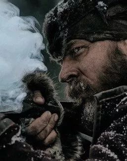 汤姆·努南去世享年74岁，曾出演机械战警2猎人