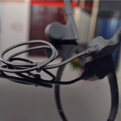 mfish 移动电源与数据线,大胆设计满足高品质充电需求 mfish 移动电源与数据线,大胆设计满足高品质充电需求