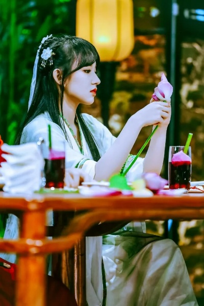 程潇Cosplay图鉴,从人间芭比到游戏女神的高清壁纸指南 程潇Cosplay图鉴,从人间芭比到游戏女神的高清壁纸指南