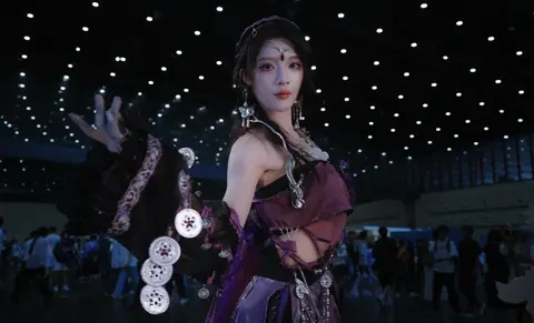 揭秘袁露婷,永劫无间宁红夜Coser为何成为2026年顶流? 揭秘袁露婷,永劫无间宁红夜Coser为何成为2026年顶流?