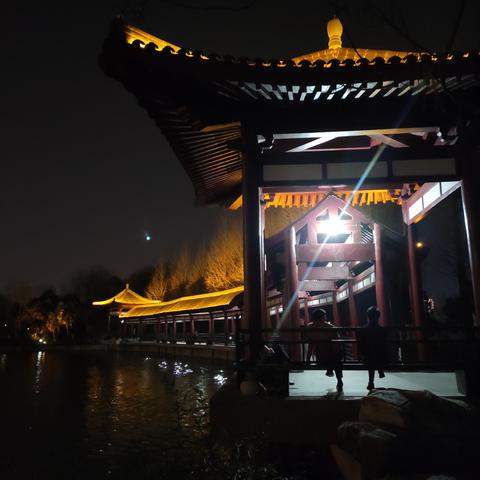 万众狂欢双人联机怎么玩？免费解谜神作通关秘籍与隐藏结局