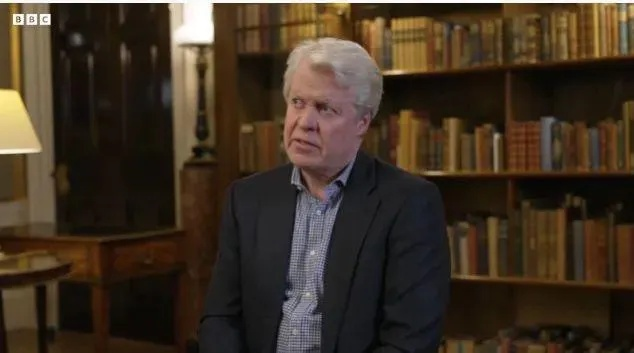 斯宾塞退休非原计划?知情人士曝其宫斗失败内幕 斯宾塞退休非原计划?知情人士曝其宫斗失败内幕