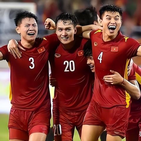 疯狂僵尸OL怎么玩？2026年最新强度榜与资源分配指南