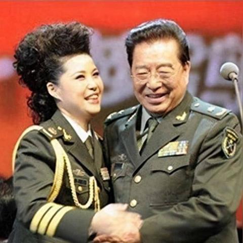 星铁4.0六大顶级阵容解析,记忆舰定强度,红A免费舰入前三,欢愉舰占席! 星铁4.0六大顶级阵容解析,记忆舰定强度,红A免费舰入前三,欢愉舰占席!