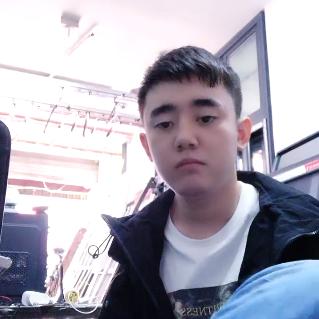 穿越火线教程，揭秘高玩不说的压枪与鬼跳速成技巧