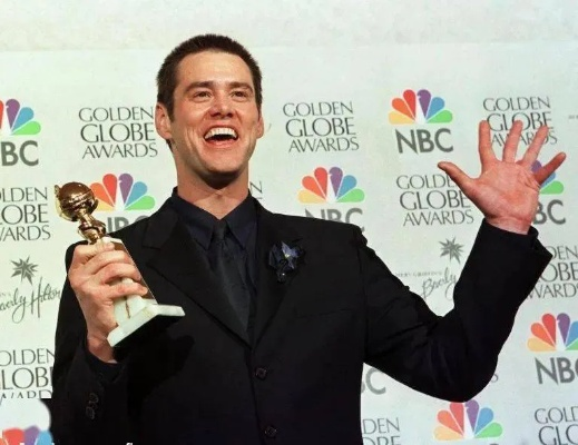 颁奖礼官员坚称：金·凯瑞不是克隆人