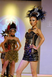 帕姆展览馆美少女图鉴，镜头下的庆贺时刻