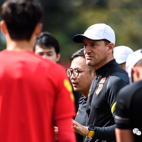 孤独意志手镯还能带吗？2026过渡神装深度实战测评