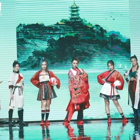 《问道》跟着这篇流程走！超火的20周年永久时装领到手！