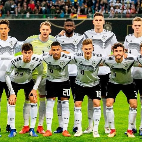 2026世界杯皮肤怎么买?揭秘绝版足球皮肤升值空间与隐藏彩蛋 2026世界杯皮肤怎么买?揭秘绝版足球皮肤升值空间与隐藏彩蛋