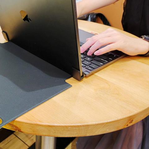 ROG分体式超级键盘获IGN 8分，短板明显为何仍受青睐？