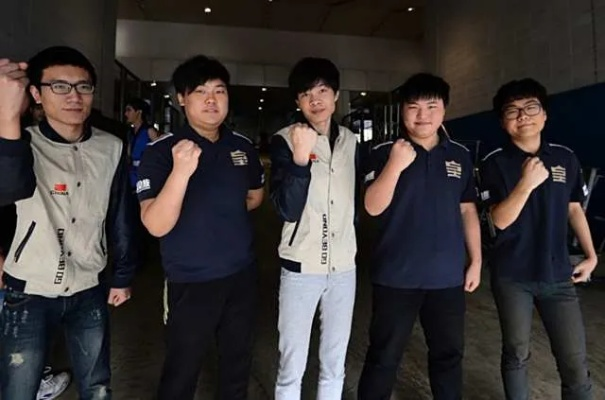 2014S4世界总决赛复盘，SSW无敌战术与Uzi的遗憾