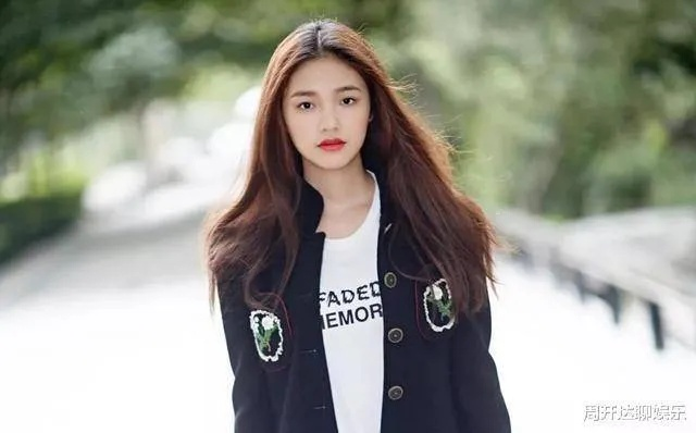 林允不再续约星辉？揭秘星女郎单飞后的资源变现与转型