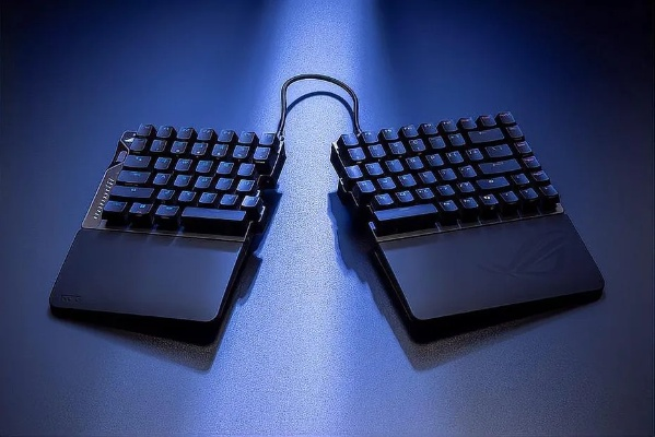 IGN 8分!ROG分体式超级键盘短板明显为何仍受追捧? IGN 8分!ROG分体式超级键盘短板明显为何仍受追捧?