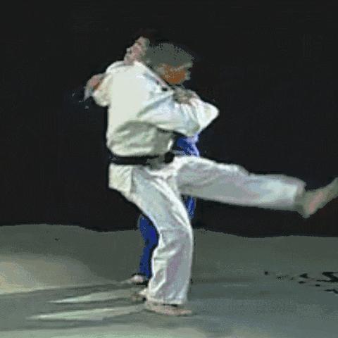 格斗游戏柔道PK视频全解析，从投技帧数到实战反制