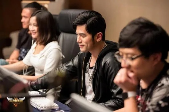 周杰伦玩LOL有多强？揭秘周董盖伦绝活与上分黑科技