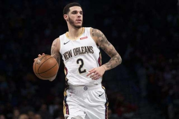 朗佐·鲍尔(20)历史回顾,猴撤步绝技,你还记得吗? 朗佐·鲍尔(20)历史回顾,猴撤步绝技,你还记得吗?