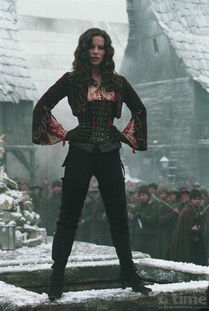 尼古拉斯·布伦登54岁离世,吸血鬼猎人巴菲演员纷纷哀悼 尼古拉斯·布伦登54岁离世,吸血鬼猎人巴菲演员纷纷哀悼