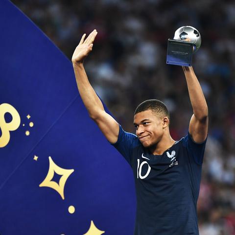 2026年三国无级别混战最强阵容解析，零氪玩家如何登顶