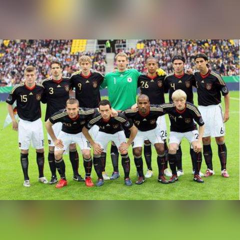 FIFA 06还能玩吗?Win11完美运行教程与画质增强指南 FIFA 06还能玩吗?Win11完美运行教程与画质增强指南