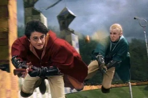 哈利波特，魁地奇冠军式重启能否拯救魔戒，咕噜™？